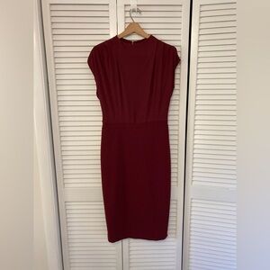Express Elegant Burgundy Cap Sleeve Crew Neck Dress Size Medium